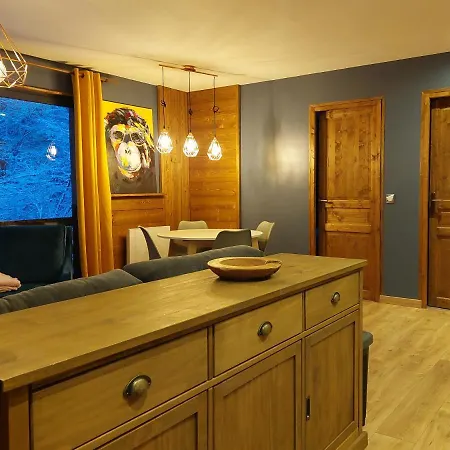 Clos Bois Joli Apartment