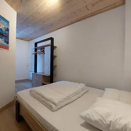 Apartment Clos Bois Joli