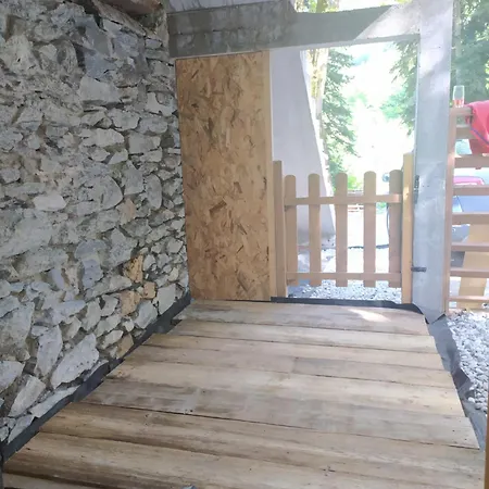 Apartment Clos Bois Joli